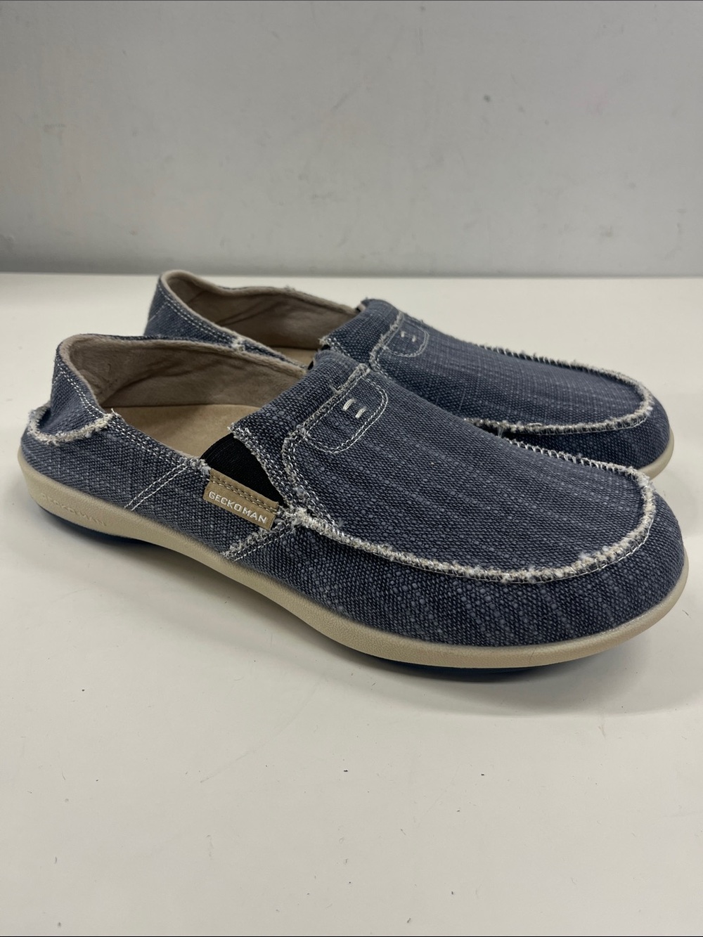NEW Gecko Man Walk Hero Canvas Loafer in Blue Size 9.5